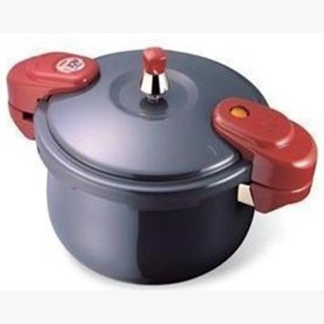PRESSURE COOKER 6.0L